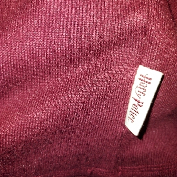 Harry Potter Hogwarts med 8-10 sleepwear or pullover Dracocoat of Arms graphic - Picture 13 of 14